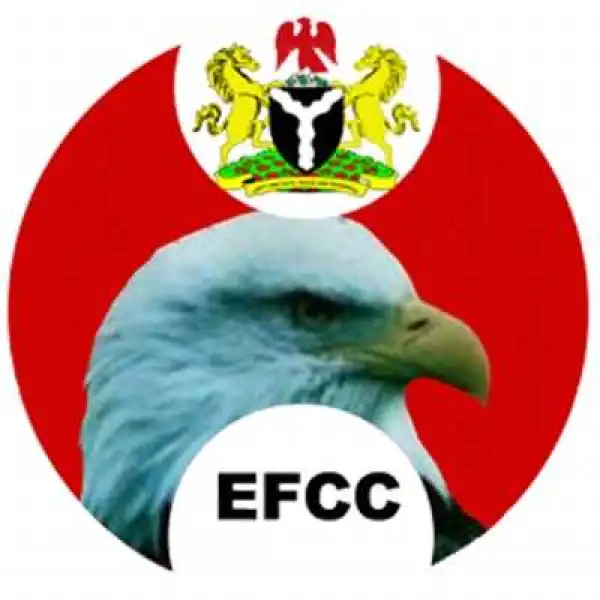 LOL! EFCC Twitter Account Gives Another Hilarious Reply To A Tweet [See Tweets]